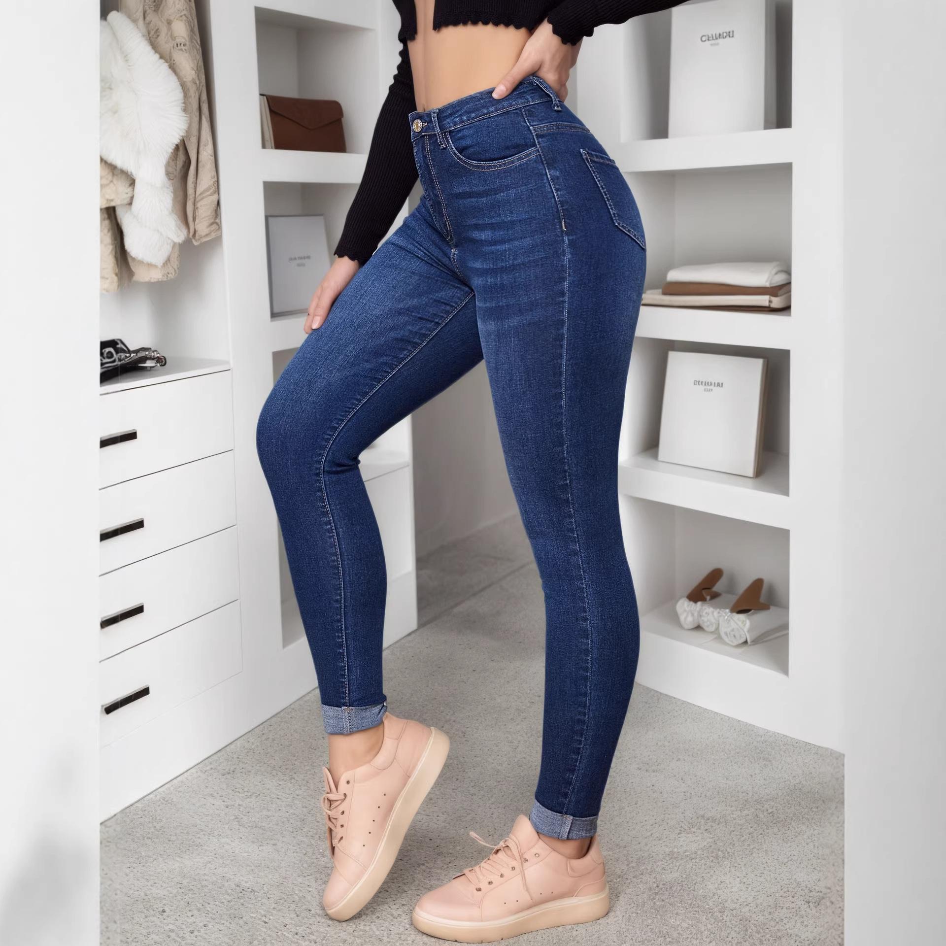 New Spring/Summer Women’s Collection: Stretch Denim Skinny Trousers with Turn-ups for a Slimming Silhouette XS небесно-голубой
