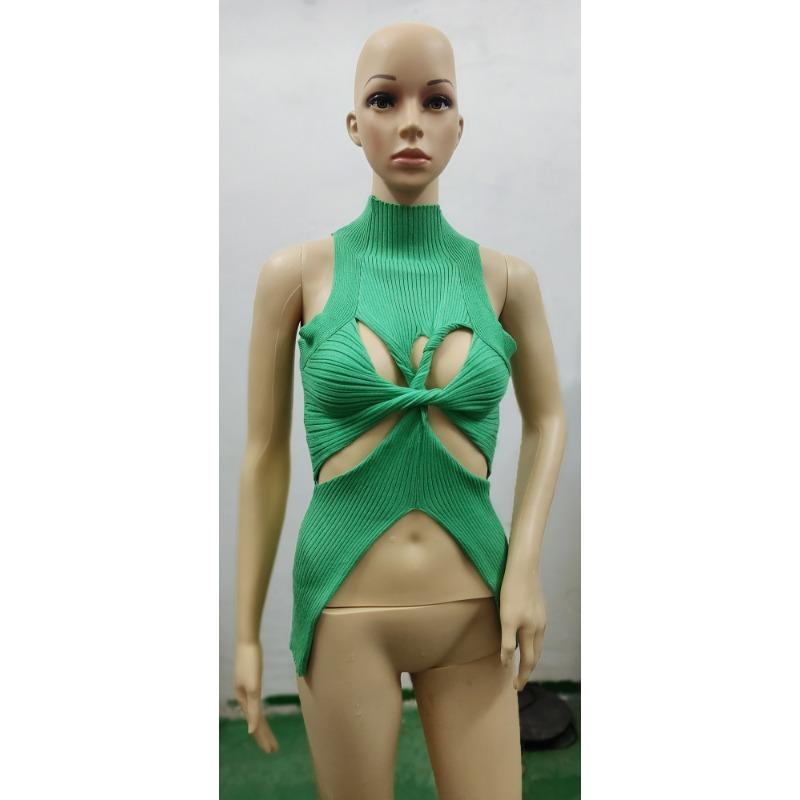 Sleeveless, Hollowed-out Knotted Woolen VestFashionable Half-high Neck Crop Top