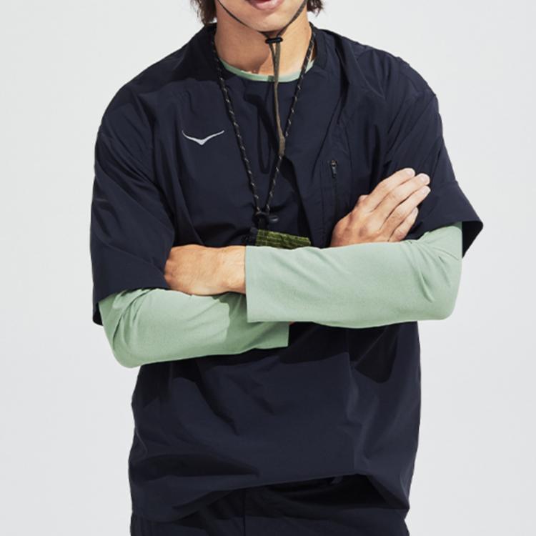 HOKA One One Outdoor Tech Woven Short Sleeve T-Shirt Men Tops Black 1173655