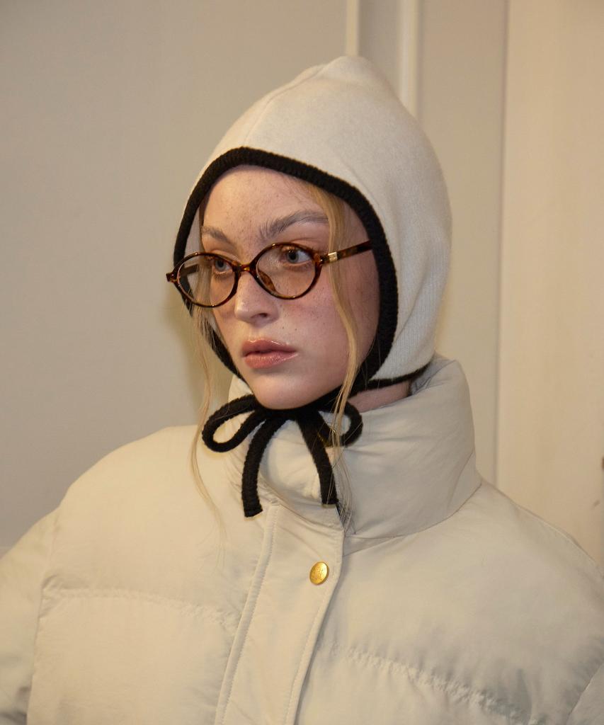 SALON DE YOHN Ribbon Bonnet Hat_ Ivory
