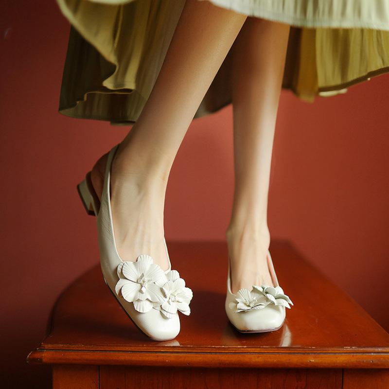 New summer women's flat-soled sandals Korean version comfortable soft-soled beef tendon soft-soled women's sandals one-pedal leather pointed