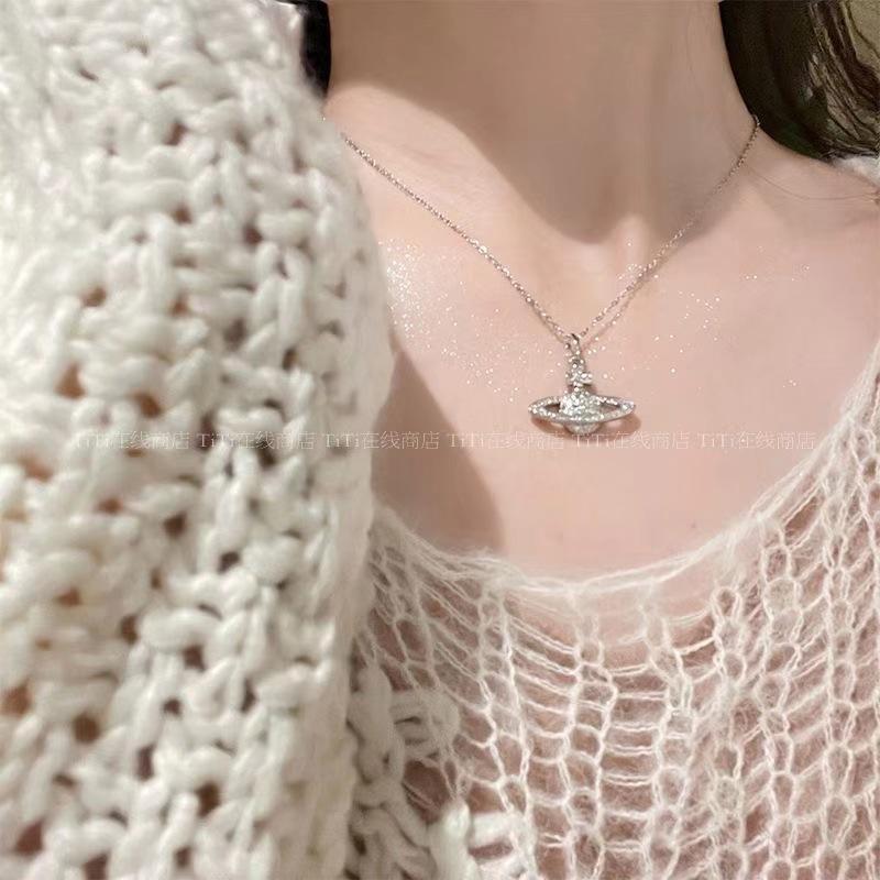 Offiziell echt Königinmutter Halskette Saturn Perlenbrosche verblasst nicht Sterlingsilber exquisite Sterne frisch und süß