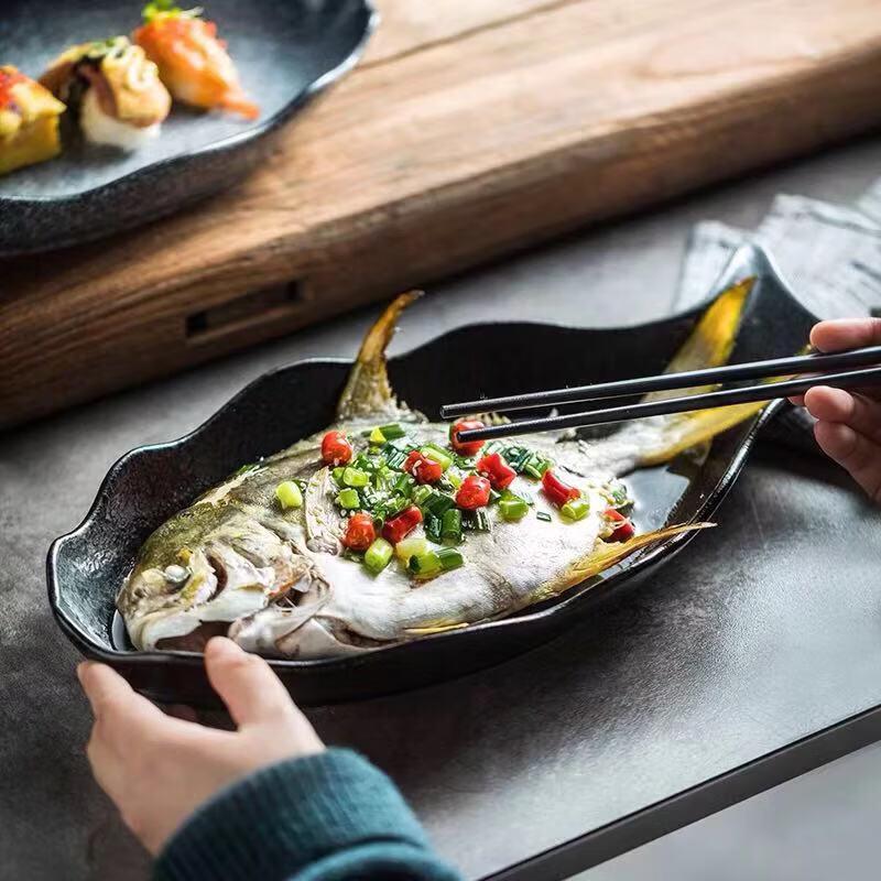 ZISIZ Ceramic Fish Plate
