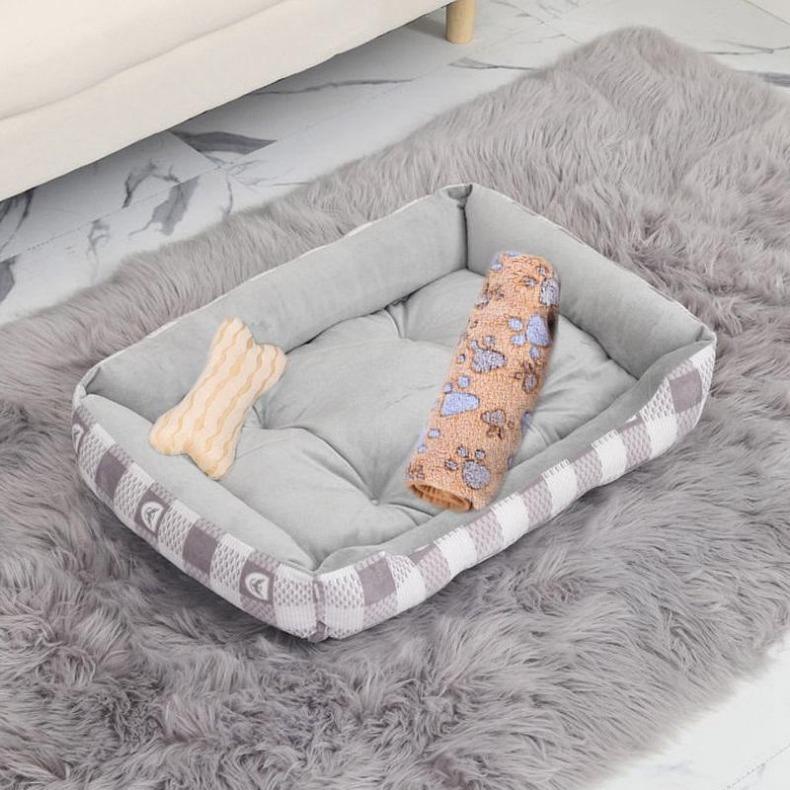 Soft Pet Bed Flannel Thickened Pet Fleece Dog House Soft Fleece Nest Dogs Baskets Mat Puppy Kennel For Cat Breathable Pets Bed