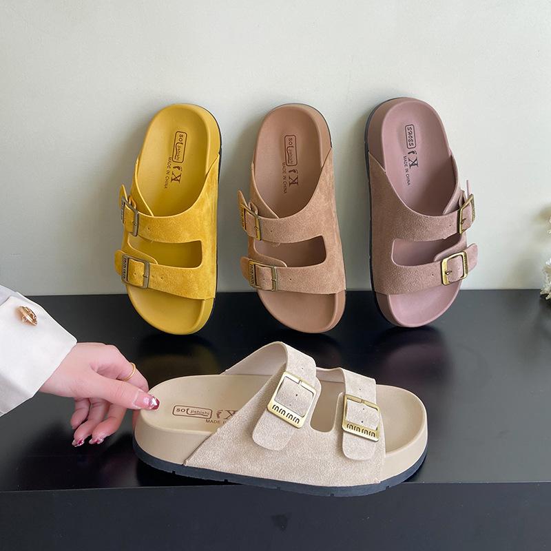 Thick-soled slippers women's summer outer wear 2025 new versatile women's beach cool slippers
