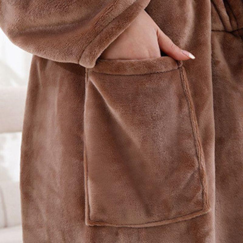 Unisex Mid-Length Thick Coral Fleece Robe for Couples, Home Wear Bathrobe & Pajamas.