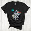 Pansexual Flag On Astronaut Moon Landing Family LGBTQ Pansexual Pride T-Shirt