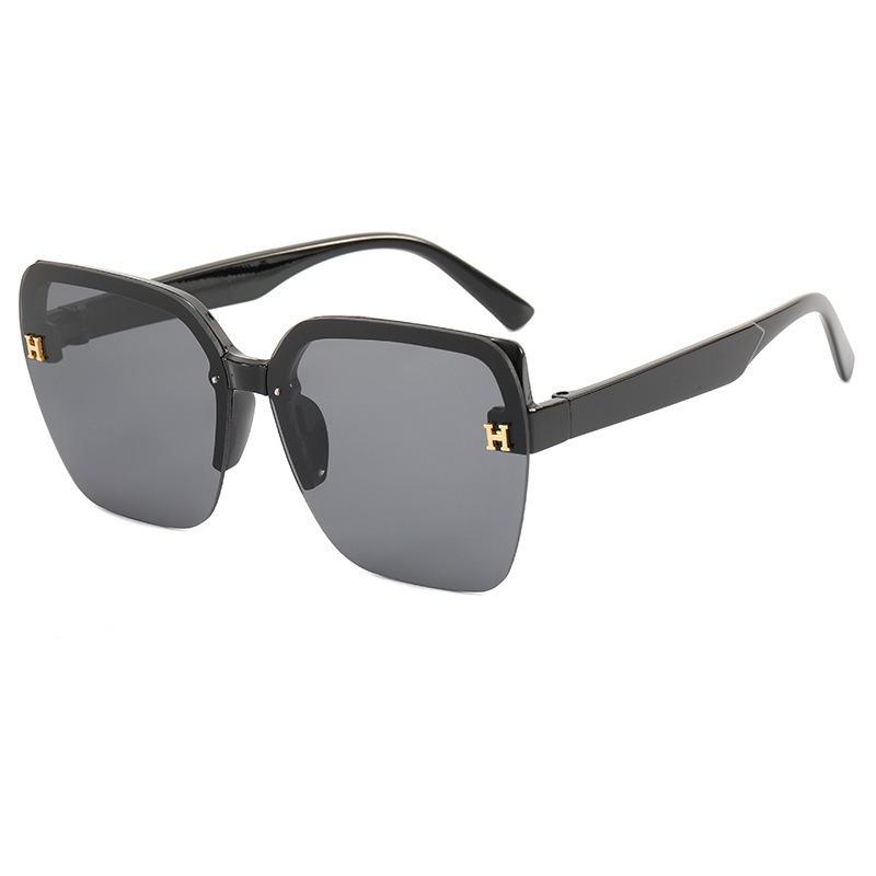 

1PC plastic fashionable glasses with black frame essential for outdoor travel in spring and summer stylish and lightweight
