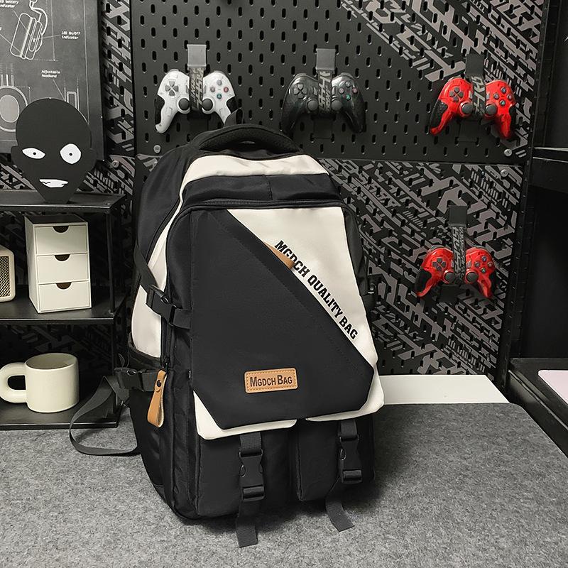 New high-value trendy and cool contrasting backpack, couple light travel, large-capacity backpack