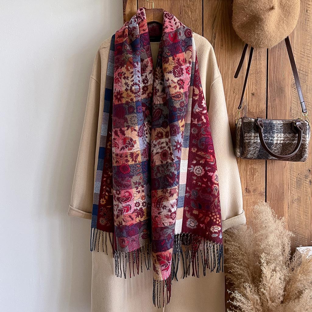 Ethnischer Stil Retro Kontrastfarbe Karomuster Blume Schal Damen vielseitige Quaste Imitation Kaschmir Schal mit hochwertigem Außenmaterial