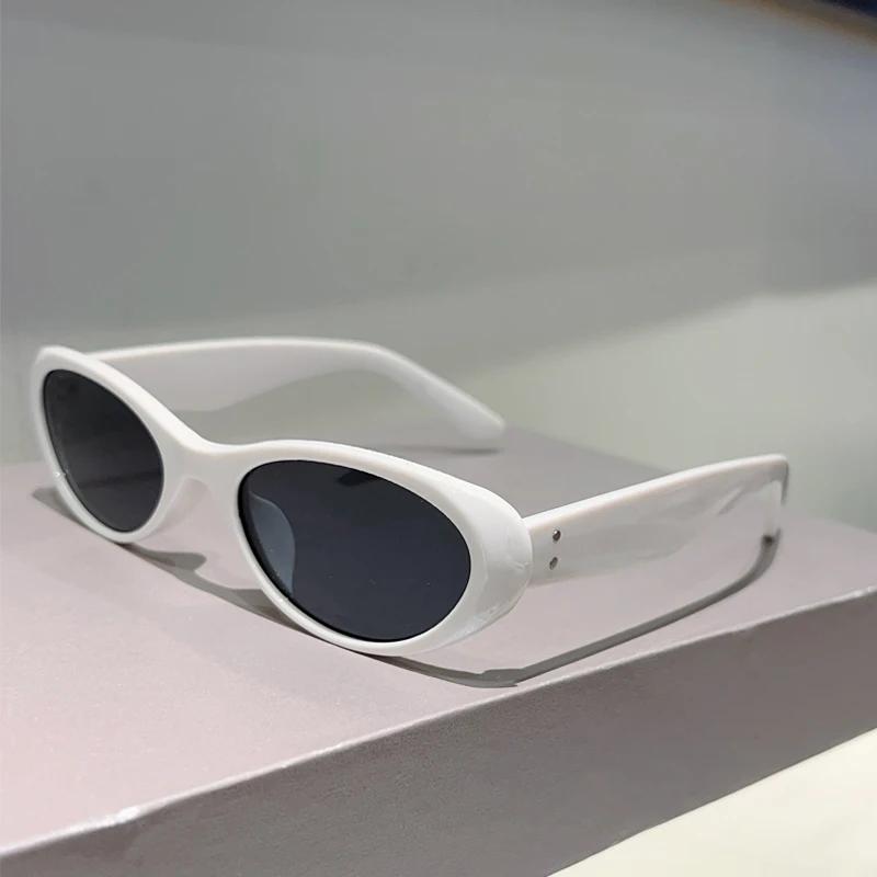 Cute Oval Sunglasses Women Fashion Vintage Candy Color Rim Shades Trendy Brand Design Travelling Decor Sun Glasses