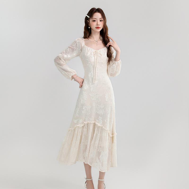 

Элегантное цветочное платье с квадратным вырезом в французском стиле, бантом и оборкой по подолу Small абрикосовый света