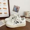 Hong Kong style little white shoes women's 2025 autumn new versatile niche design versatile platform student sports and leisure shoes