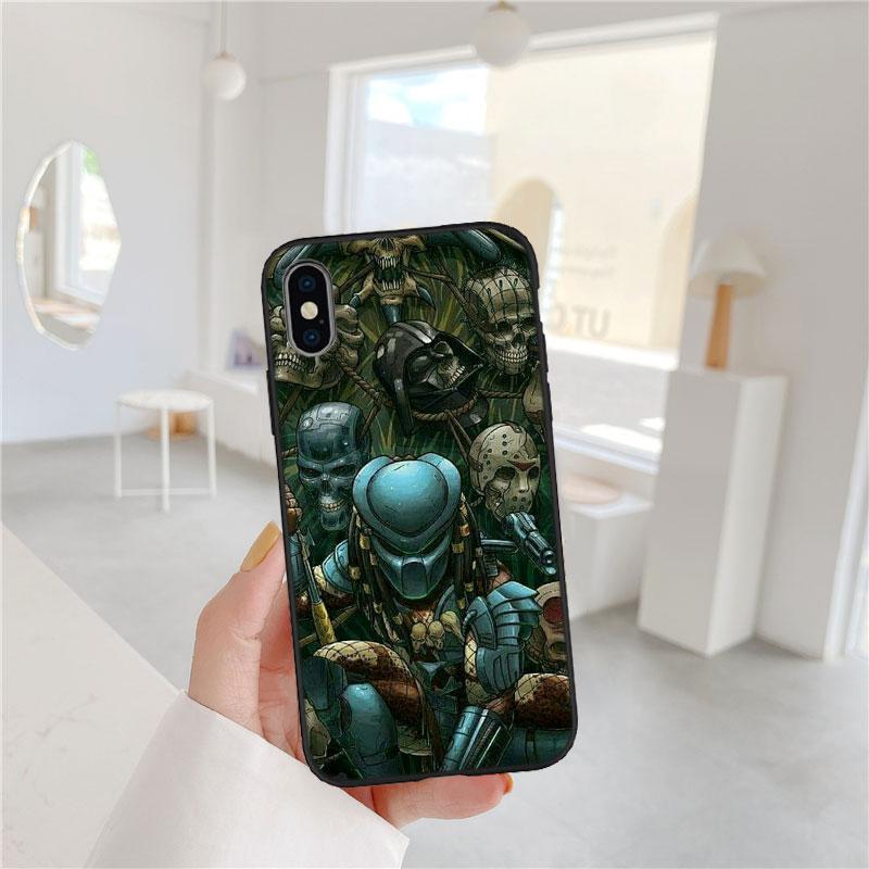 

CJ4 Aliens vs Predator Xenomorph Soft Shell Phone Case for iPhone 16 15 14 13 12 Pro Max Plus Mini iPhone 13 mini