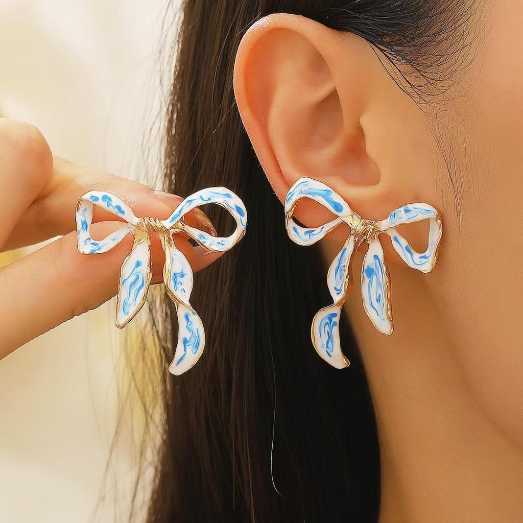 Literary Retro Fashion Enamel Imitation Blue And White Porcelain Drip Oil Bow Pendant Earrings For Women