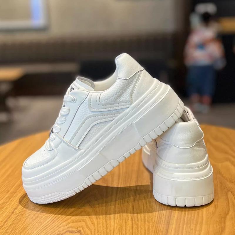 Leather Little White Shoes Women's Spring 2025 Women's Shoes New White Board Shoes Platform Height Increase Small Casual Shoes