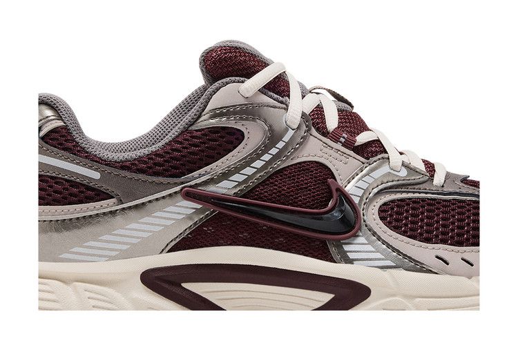 Nike V5 RNR 'Burgundy Crush Black'