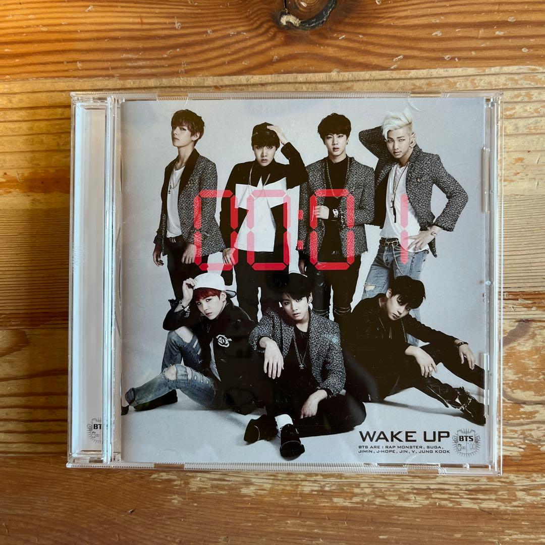 

[USED] BTS WAKE UP CD