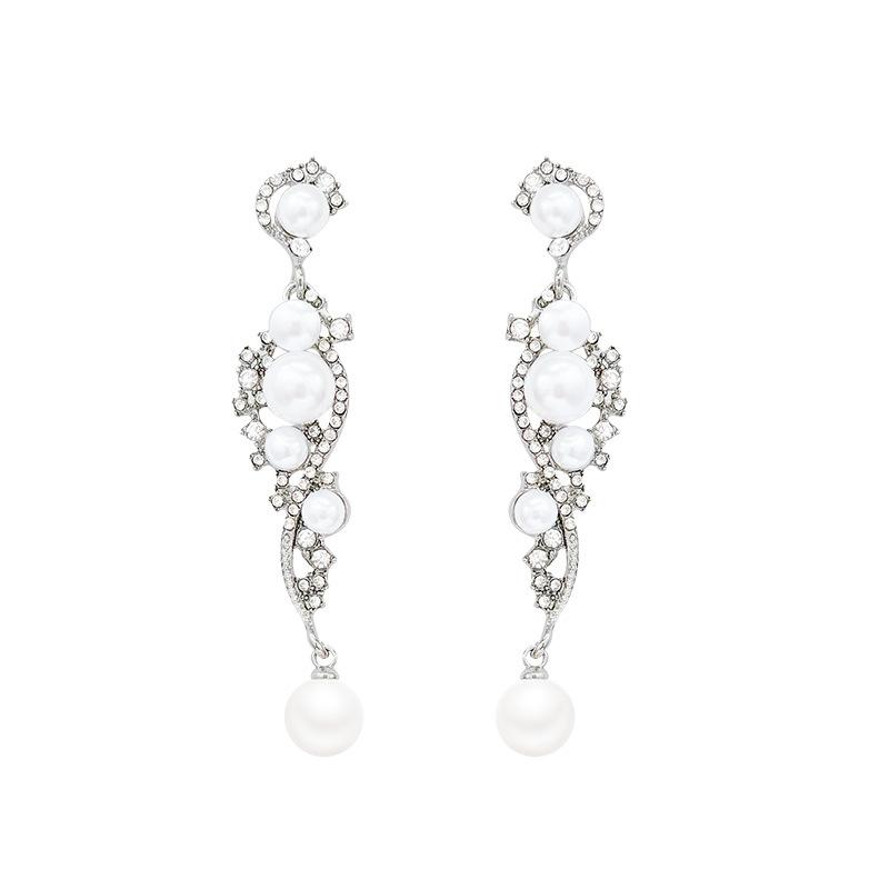 French high-end light luxury pearl earrings women's retro exquisite versatile fringed stud earrings elegant personalized earrings