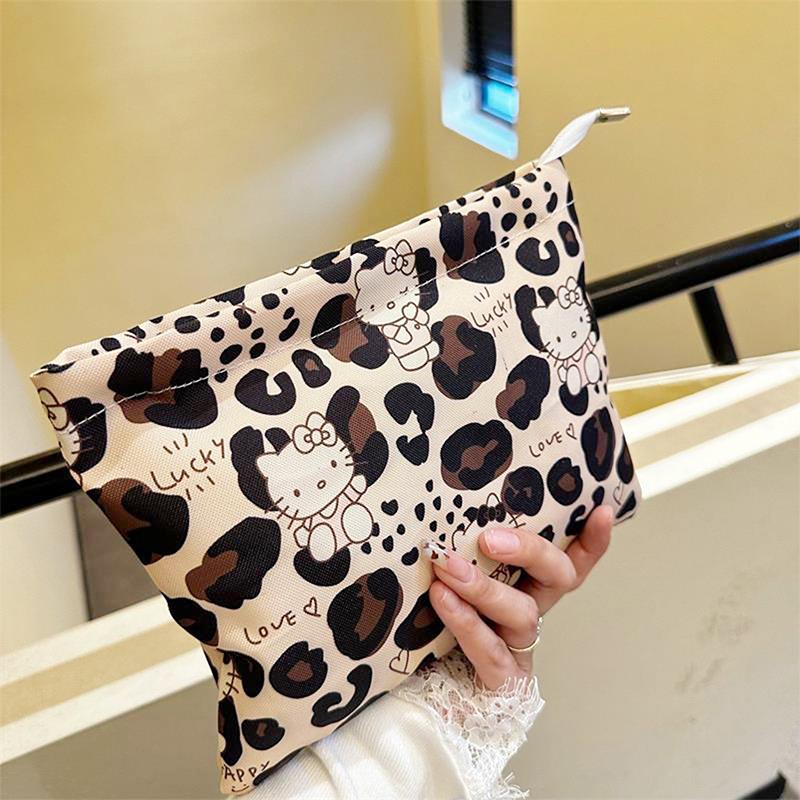 

Cartoon Sanrio Makeup Bag Cute Hello Kitty Large Capacity Cosmetic Bag Travel Portable Sundries Storage Bag Girly Heart Gift
