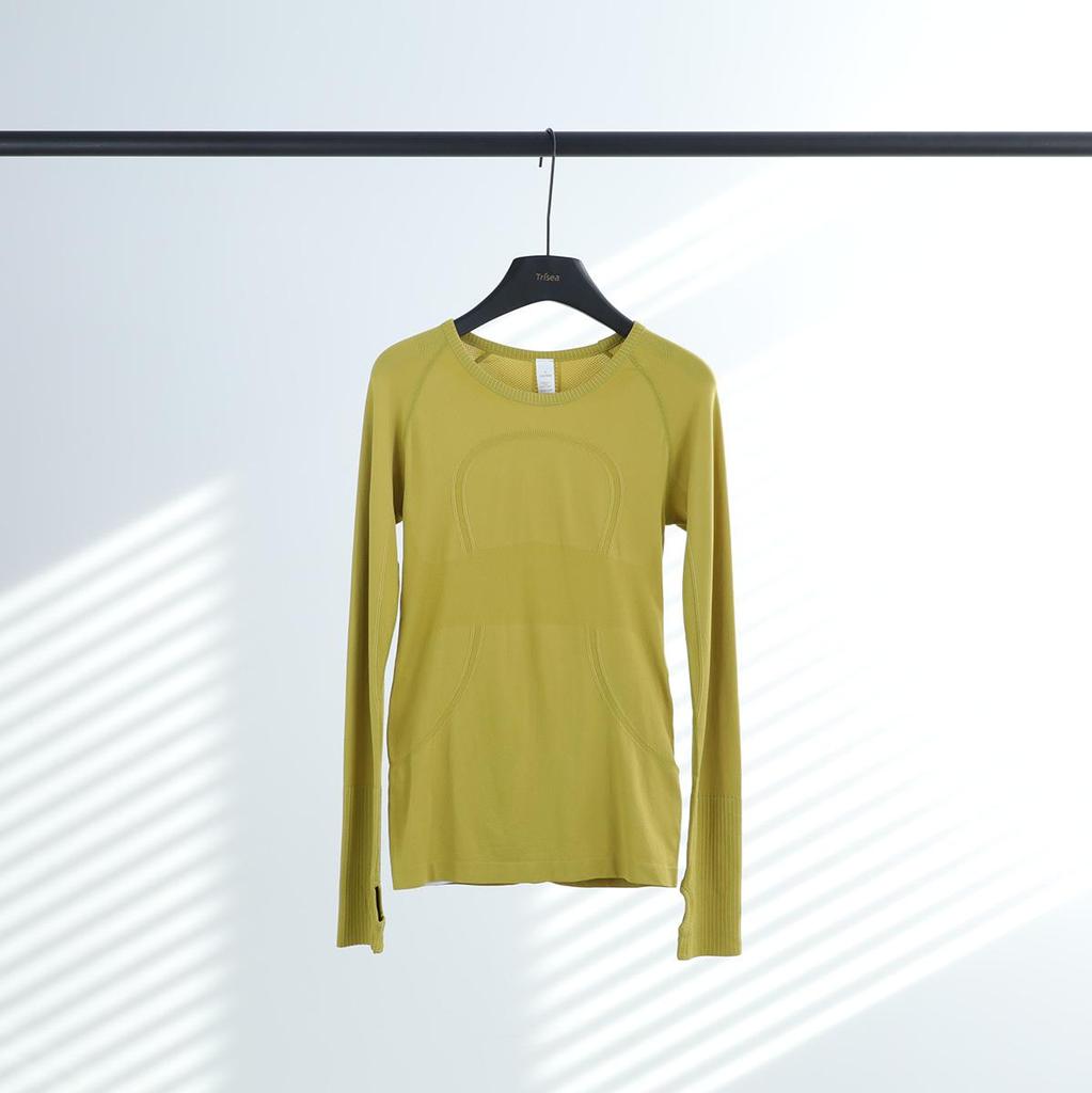 Women's Quick-Dry Long Sleeve Sports Top - Tight-Fit, Sweat-Wicking Yoga & Running Shirt