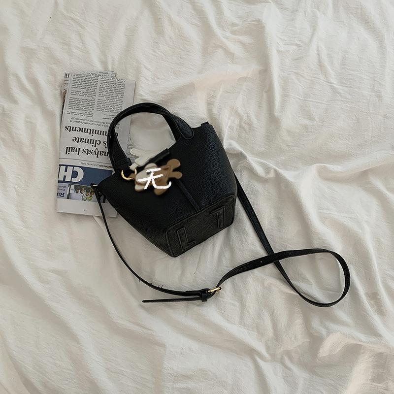 French Niche Design Handbag, Fashionable Bucket Bag, High-end Texture, Versatile Crossbody Bag