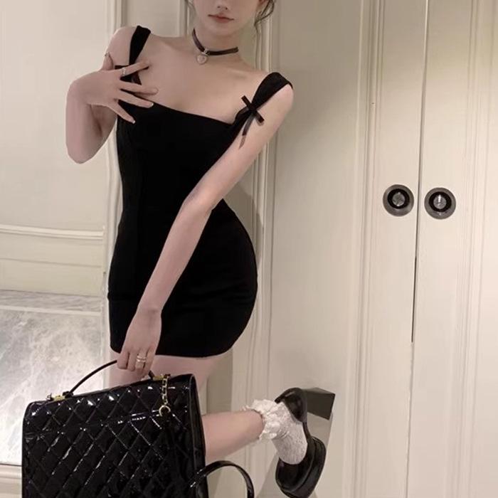 Petite Women's Summer Black Suspender Dress with Bow and Hip Skirt - French Sexy Style