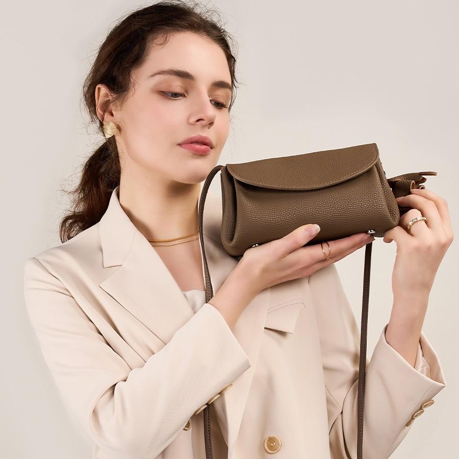 Crossbody Bag for Women, 2025 New Trendy High-end Fashion Summer Mini Exquisite Genuine Leather Soft Leather Small Bag for Women