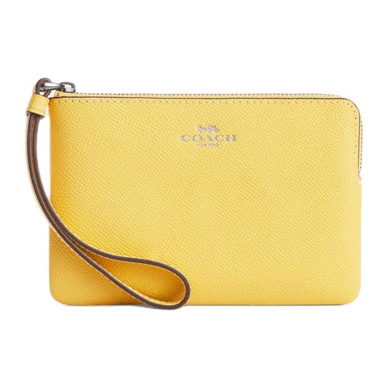 COACH Corner Zip Wristlet 16 Logo Logo zipper closure Cross grain leather wrist bag clutch women s style silver with vintage yellow серебряный