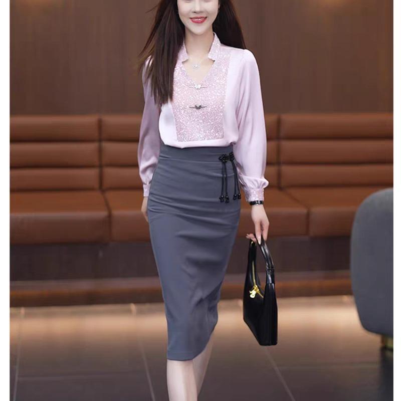 Women's Solid Color Pullover V-Neck Rivet Button Sequined Lantern Long Sleeve Patchwork Chiffon T-shirt Chinese Style Tops