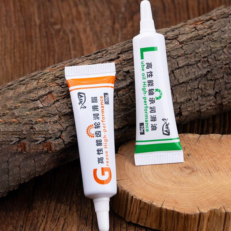 2 pezzi di olio di manutenzione per mulinello da pesca, grasso per cuscinetti, olio lubrificante, grasso protettivo per ingranaggi, strumento di manutenzione