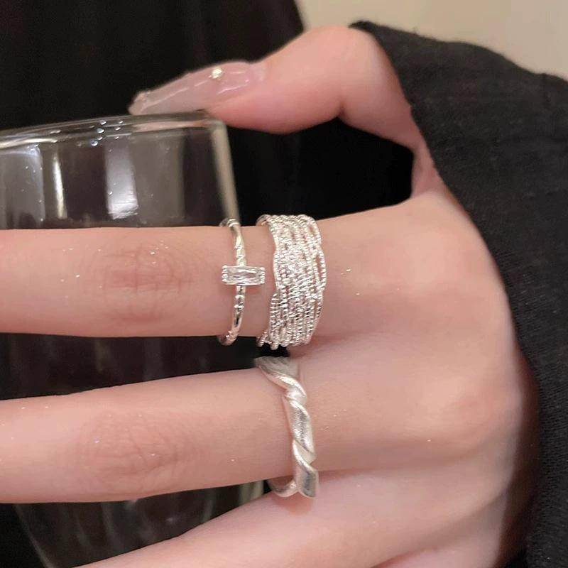 Exquisite Geometric Stackable Ring: Adjustable, Versatile, and Irregular Design for Women