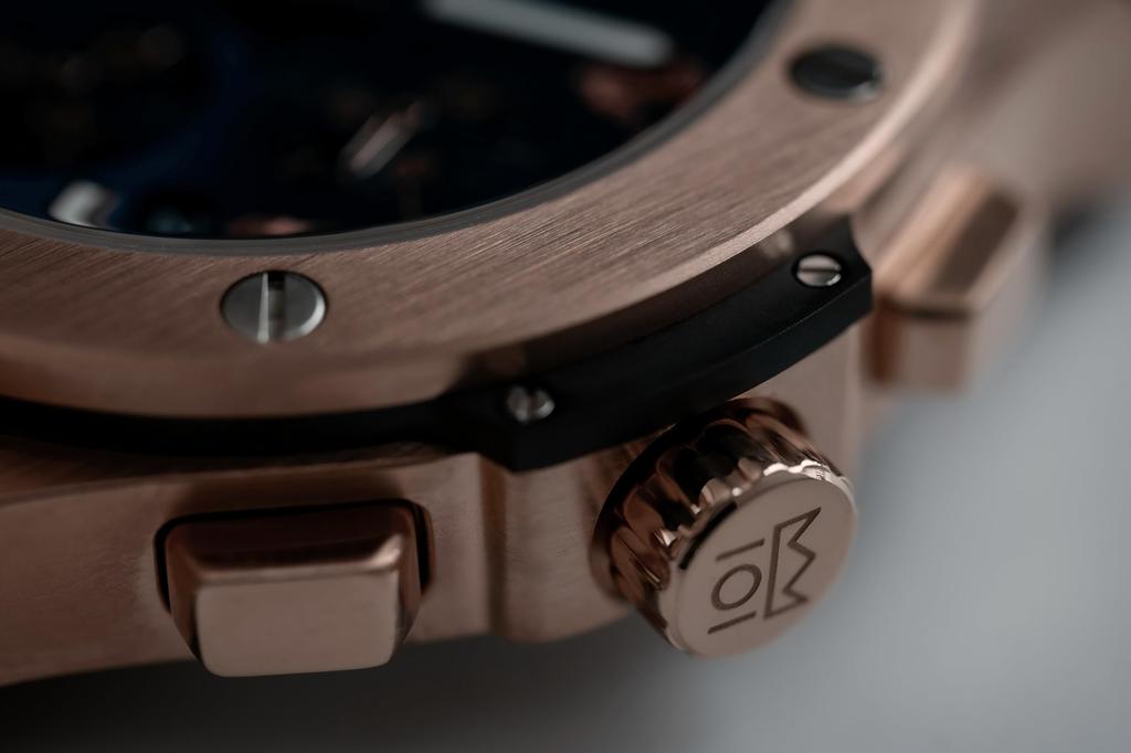 New Model [HYAKUICHI 101] Men's Watch, 100m Water Resistant, Chronograph, Date Display, Leather Strap, Pink Gold and Midnight Blue