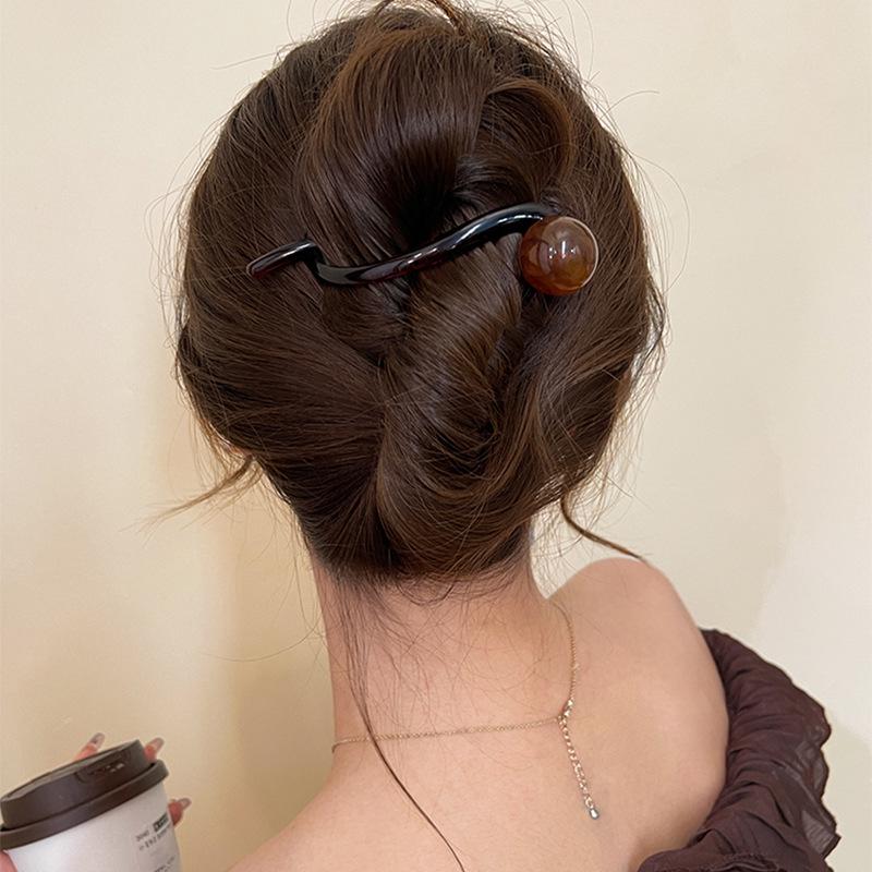 Korean Minimalist Resin Hair Clip - 8-Figure Design for Versatile, High-End Use