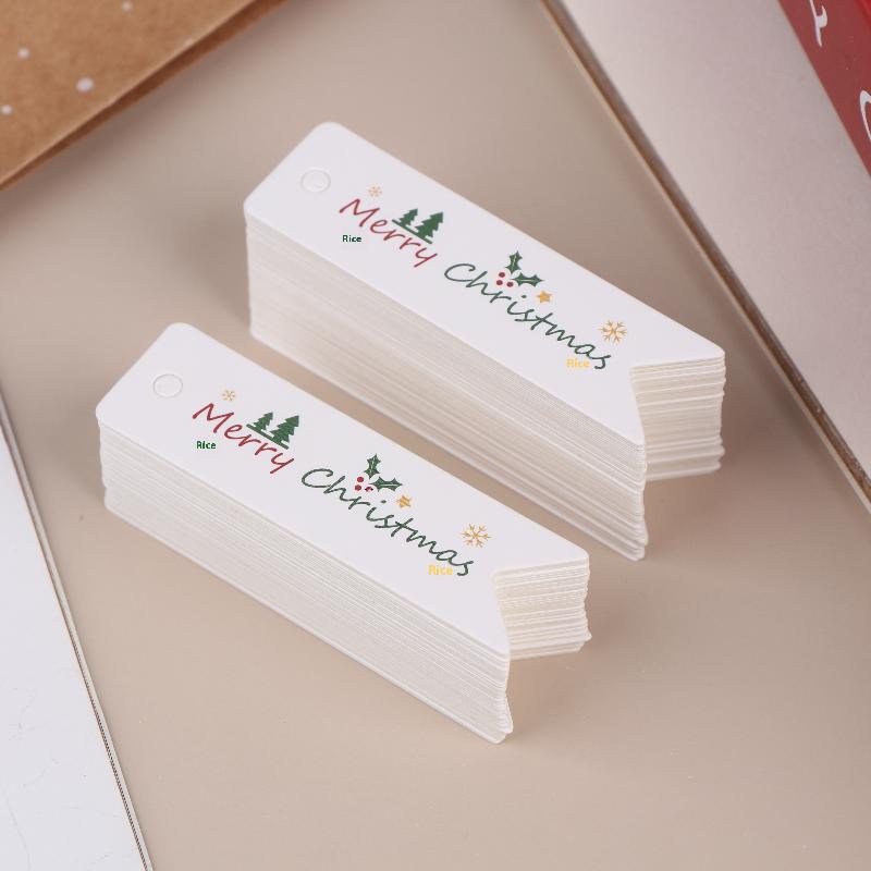 100 Etichette Regalo di Natale Etichette per Regali Festivi con Design Scritta Merry Christmas Etichette Decorative da Appendere