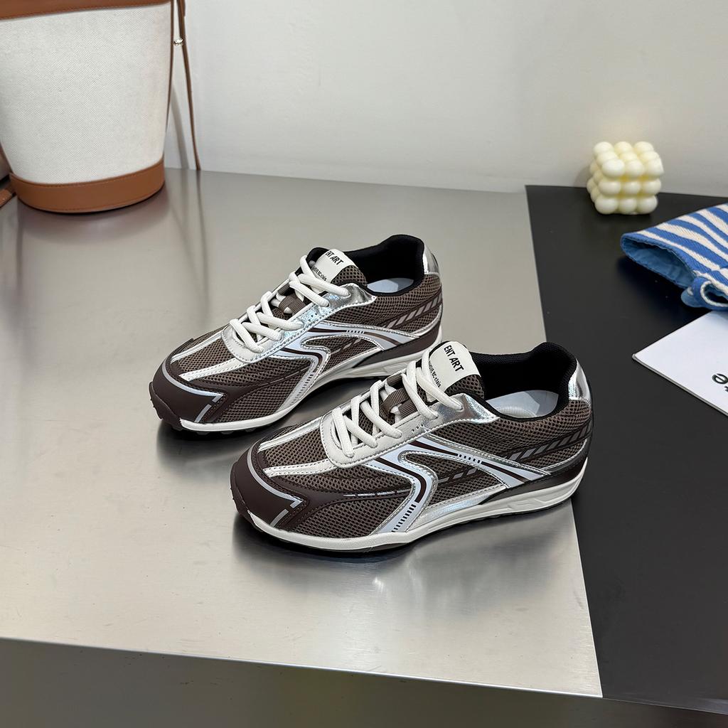 Look Good~ Lan Cabinet Breathable Mesh Inner Height Increase German Training Shoes Women's 2025 Autumn New Models Show Feet Small Sports Forrest Gump