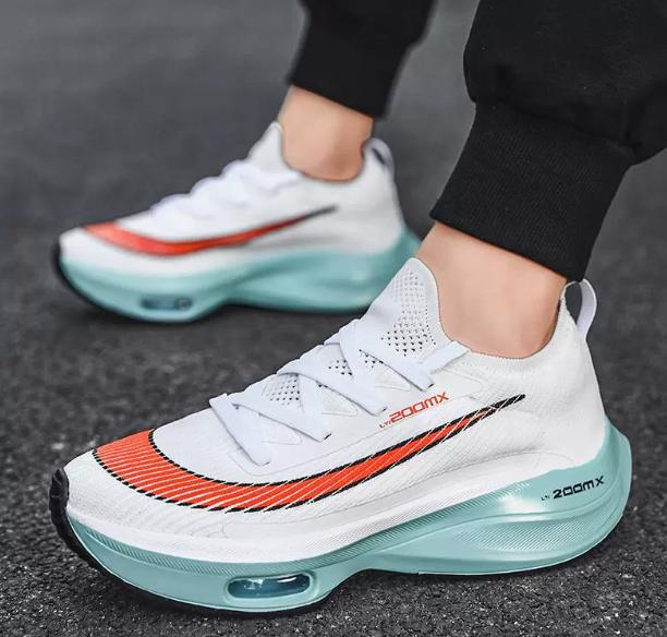 Fashion Men's sports shoes mesh breathable comfortable lace-up flat outdoor running shoes luxury design fashionable women's tennis shoes