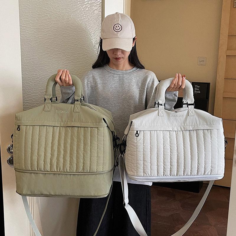 Gesteppte Reisetasche mit Tragegriff und verstellbarem Riemen Leichte Wochenendtasche für Reisen für Herren und Damen
