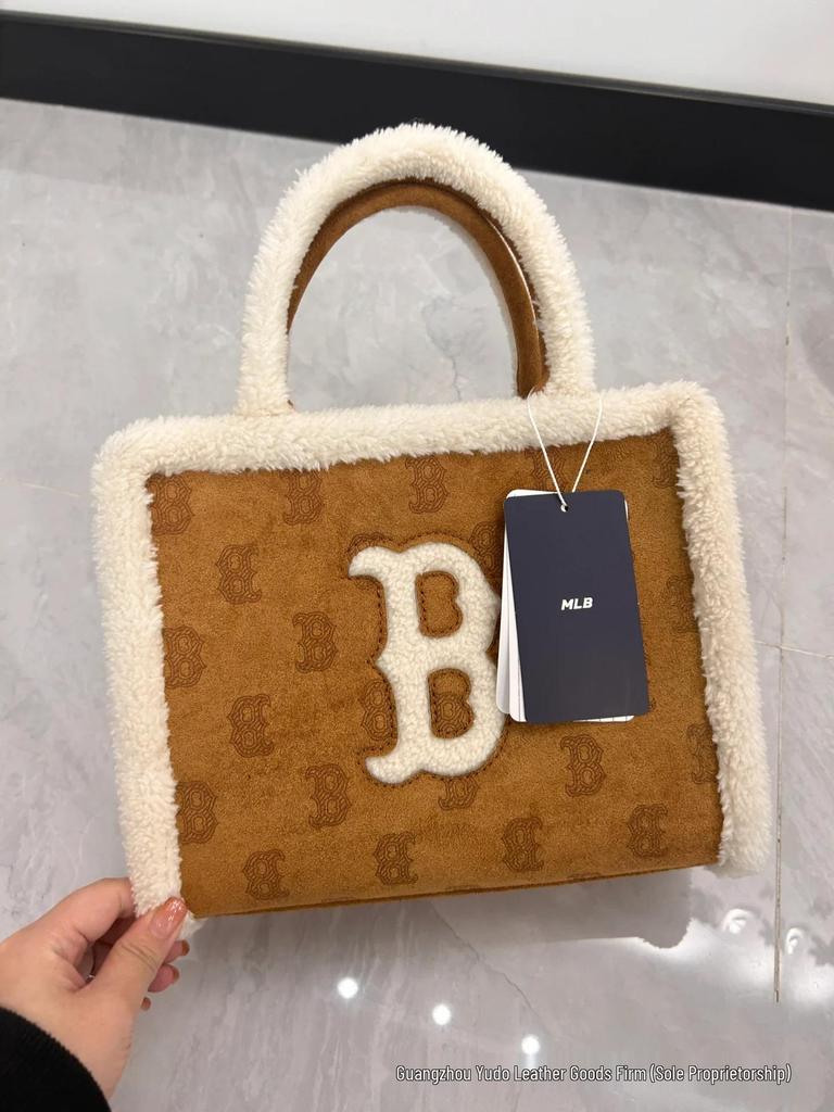 2024 Fall/Winter Korea MLB Versatile Lambswool Tote Bag