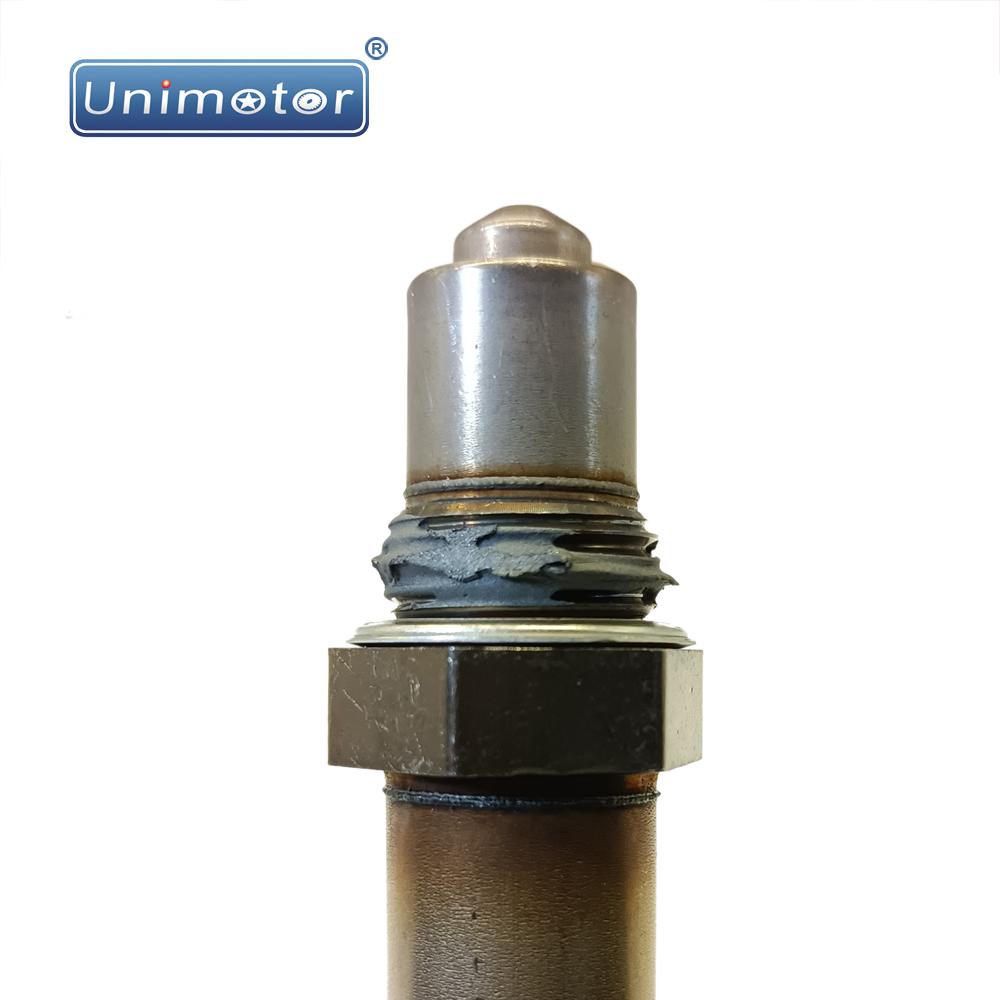 11787570104 Oxygen sensor  Suitable for:Bmw E81 E84 E87 E90 E91 E92 E93   OE:1178 7570 104