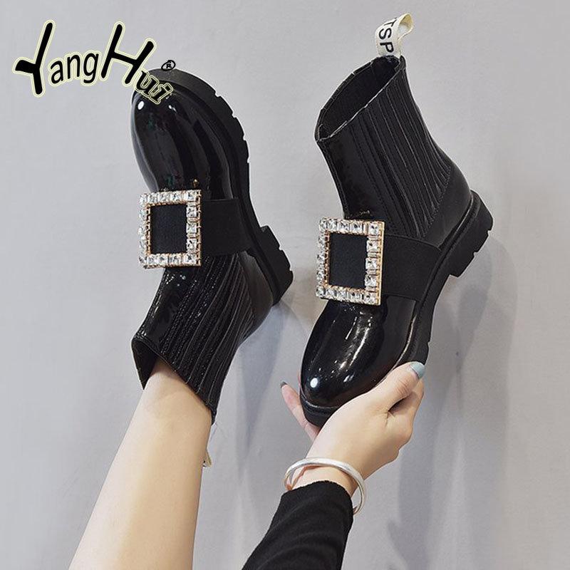 Chelsea Ankle Boots 2024 New Fashion Diamond Accessories British Style Artificial Leather Waterproof Platform Women's Shoes