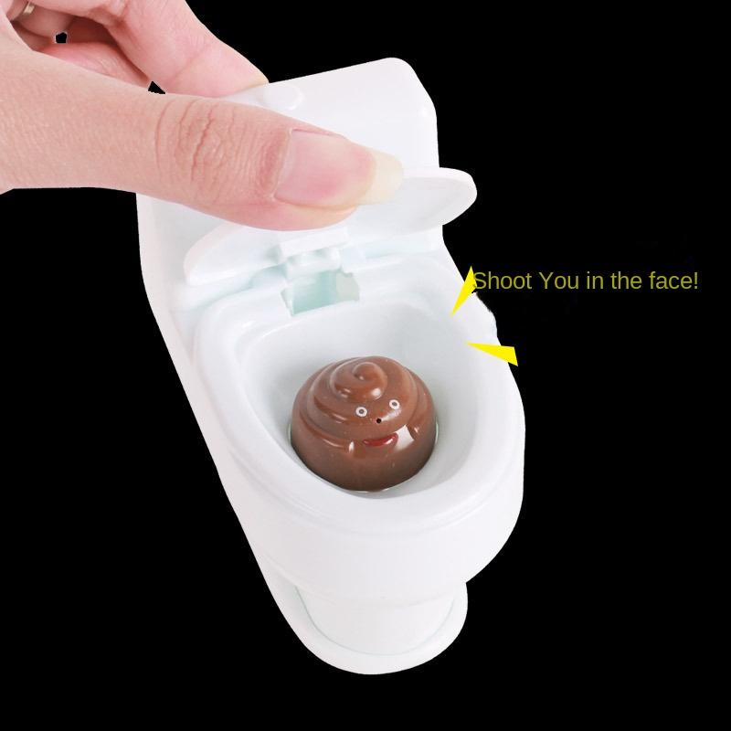 2PCS Mini Sprinkler Toilet Novel Spray Poop Water Simulation Toilet Toys Interesting Prank Spray Gun Joke Cary Toy