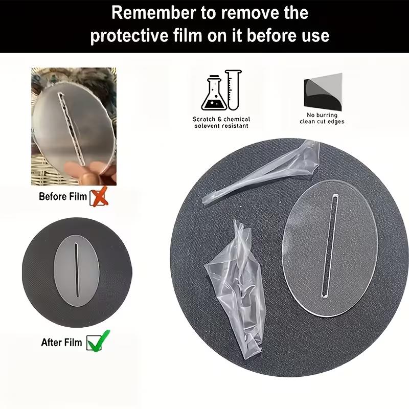 2D flat golden crescent lantern - elegant desktop decoration, perfect for Islamic home and office decor, perfect for Ramadan