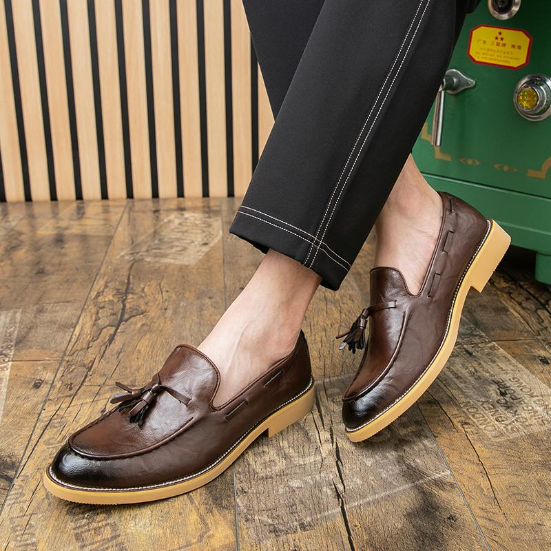 Men's Leather Shoes Slip On Office Formal Shoes Wedding Party Men's Tassel Dress Shoes Breathable Driving Oxfords Footwear