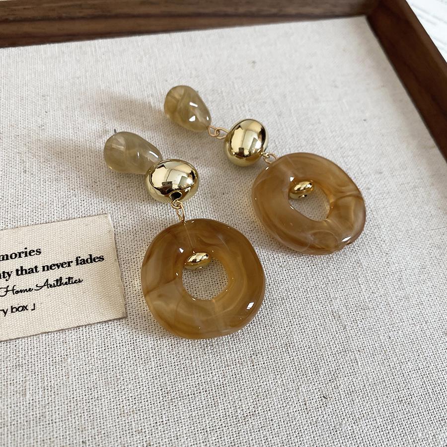 Europäische Retro Geometrische Perlen Edelstahl Choker Halskette