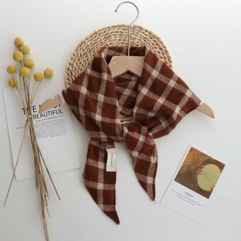 

Temperament Knitted Plaid Triangular Scarf High-End Feeling Shawl Women S Warm Headscarf Multifunctional Casual Small Scarf