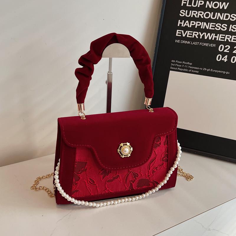 

Women s Luxury Red Bridal Handbag - Bridesmaid & Bride Wedding Clutch