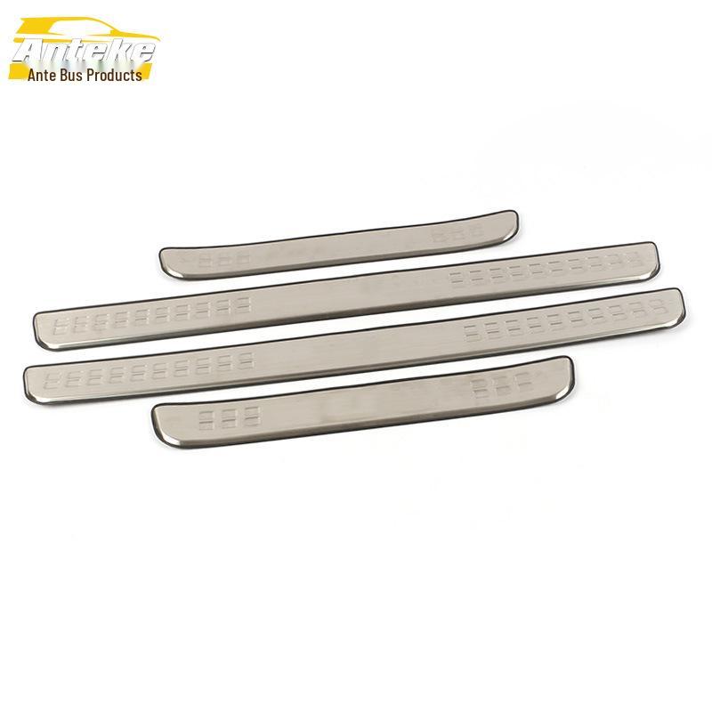 

Накладка на порог двери из нержавеющей стали Pentium B70: Накладка на порог с защитой от царапин