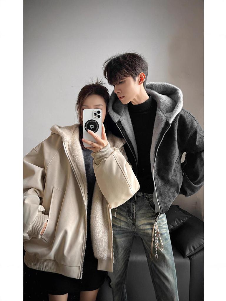 Women's Retro American Flight Jacket: Autumn/Winter Thickened Velvet Cotton, Wear-Resistant, Loose Fit, In Stock.