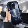Etui ochronne Seaside Waves Black Groove Diamond Sand na iPhone'a 15/16/17
